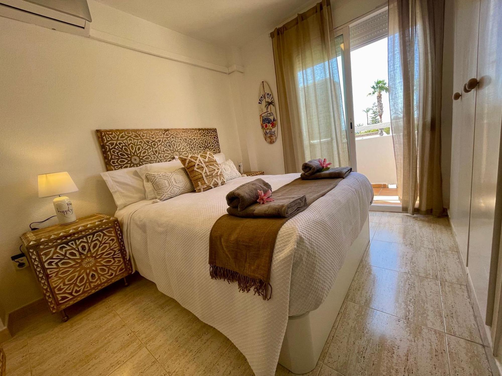 The Beach House Playa Del Arenal Javea - Pool And Garden Steps From The Beach Platja de Larenal Exteriör bild